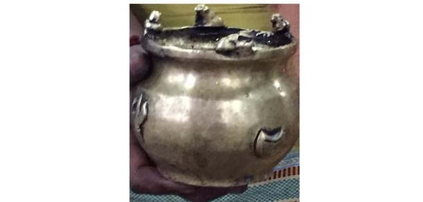 The healing pot